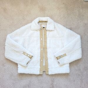 Universal thread cream sherpa jacket size small